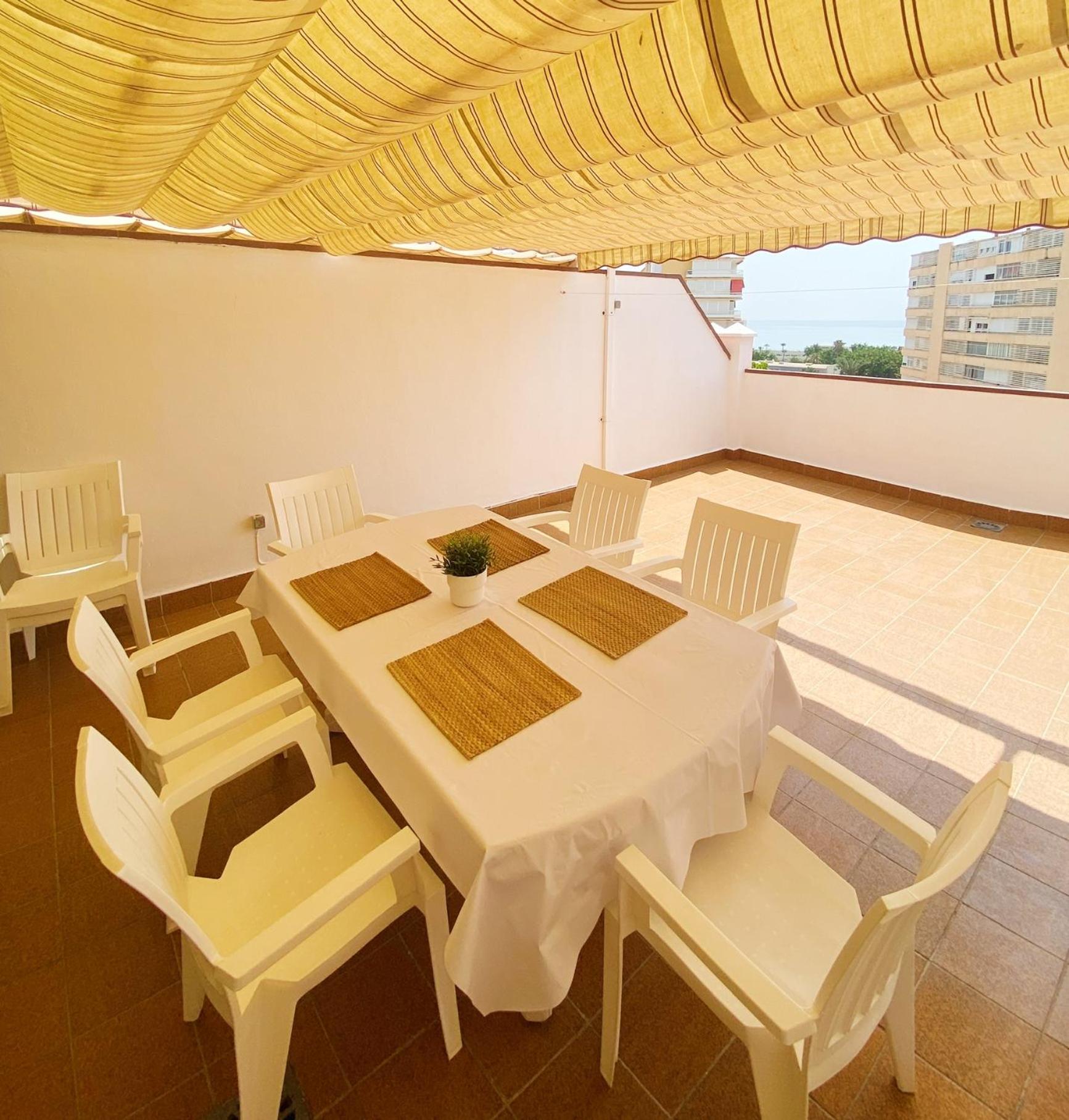 Duplex Torremolinos Suite Екстериор снимка